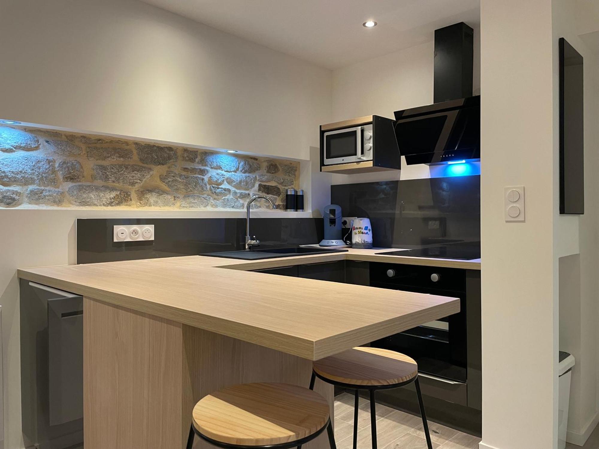 Le Calloch 2D - Studio 4 Etoiles - Quartier Gare - Wifi - Netflix Quimper Exterior foto